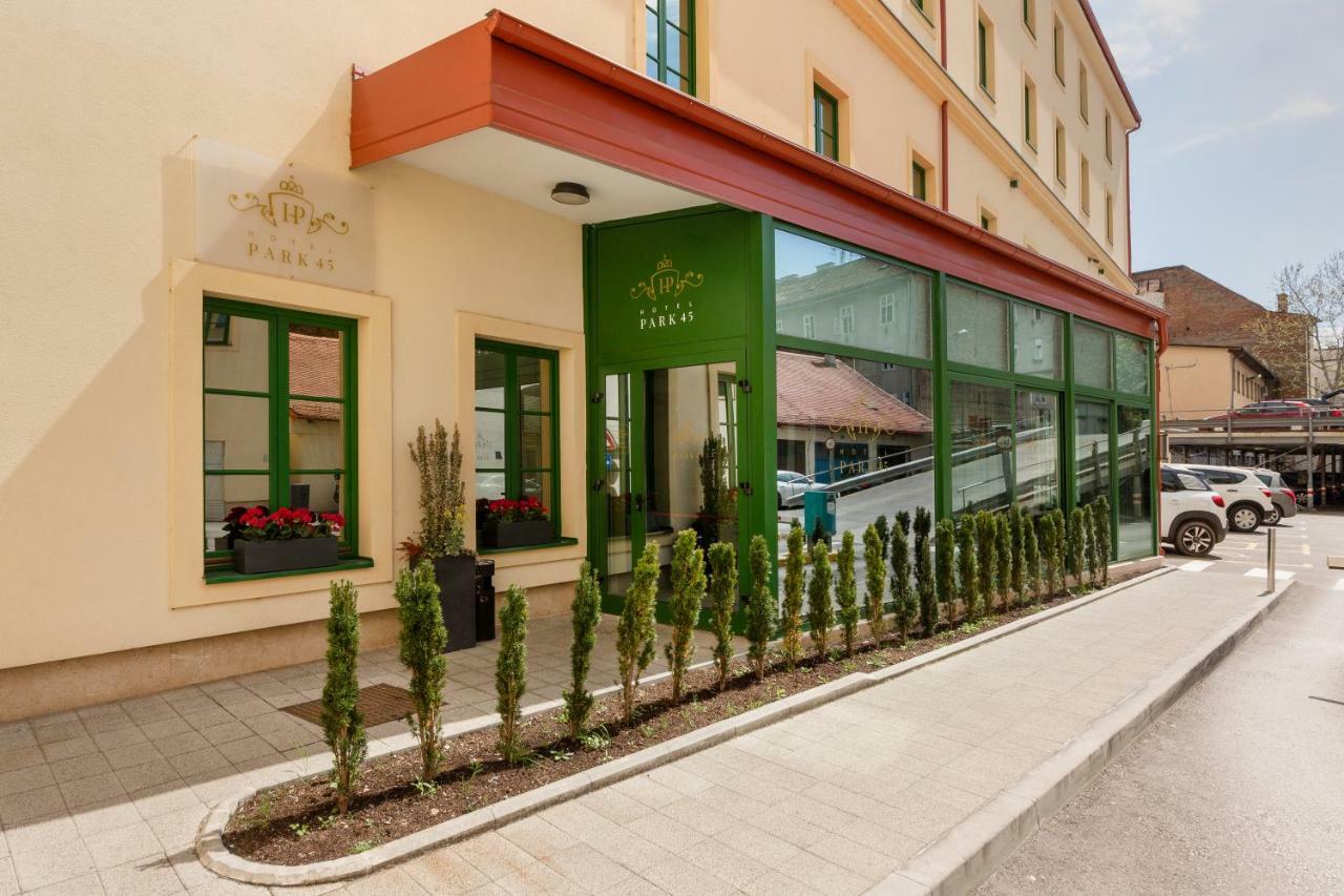 Hotel Park 45 Zagreb Exterior foto